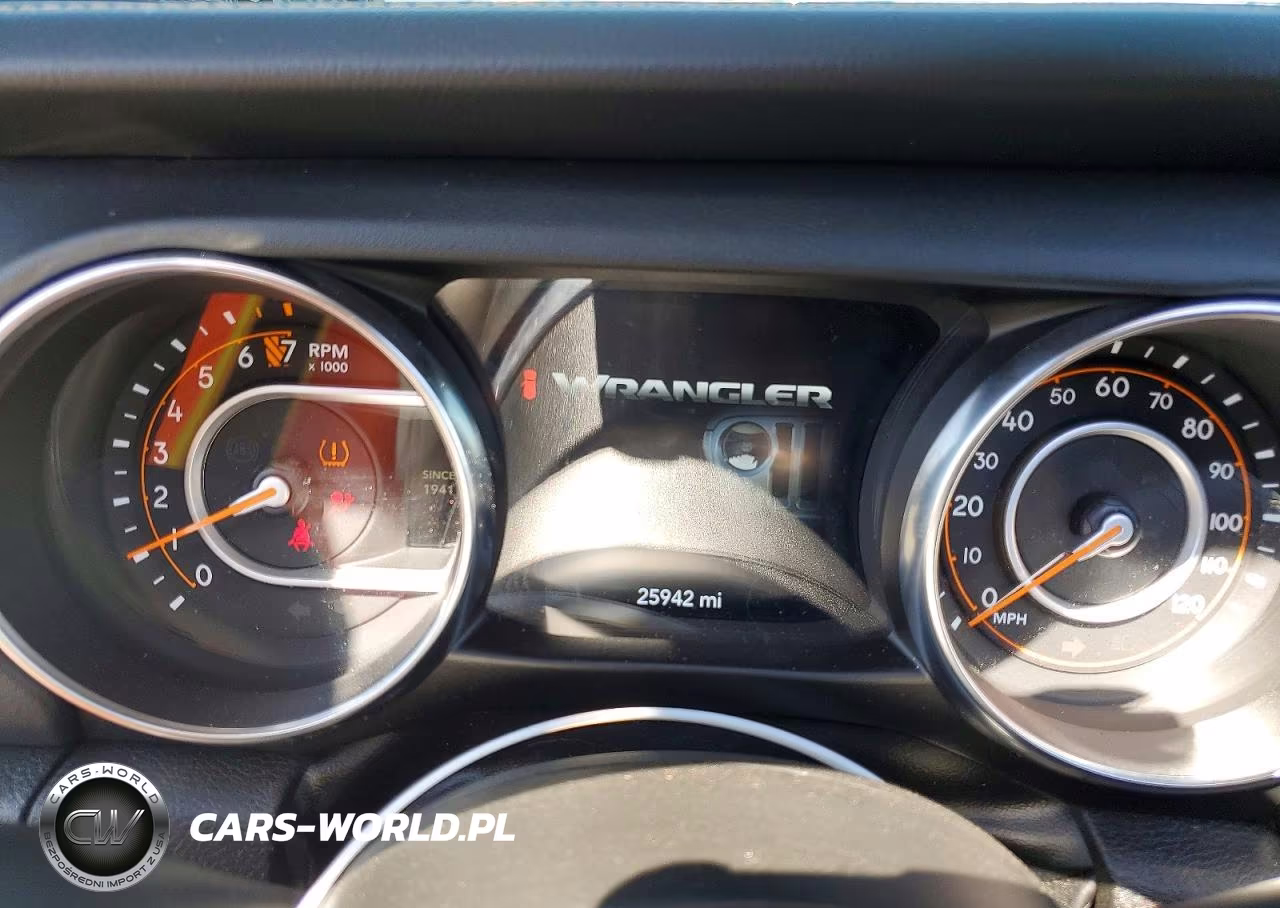 2022 Jeep Wrangler Unlimited Sahara VIN:1C4HJXEG9NW121676 - 9