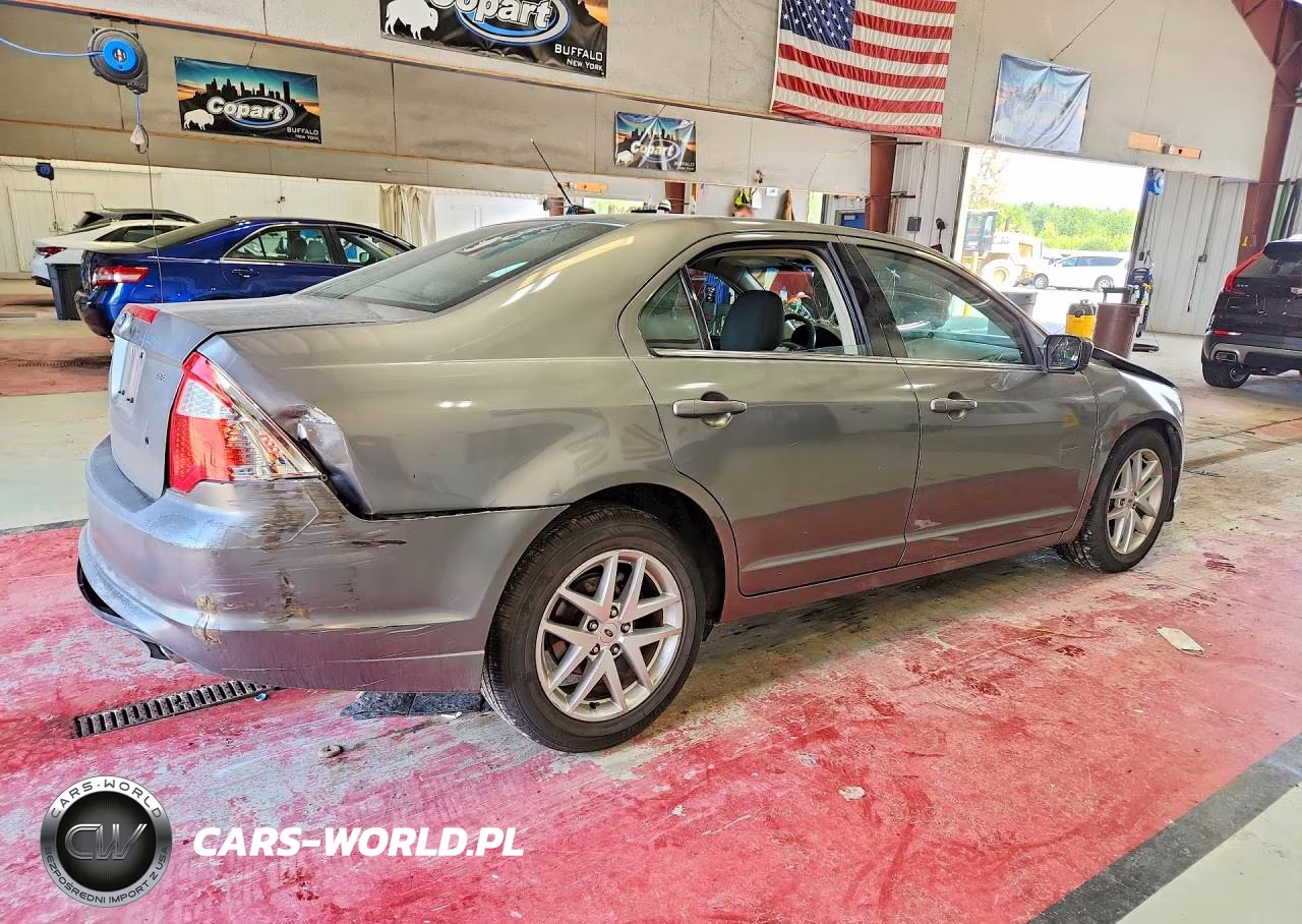 2010 Ford Fusion Se VIN:3FAHP0HA8AR372995 - 3