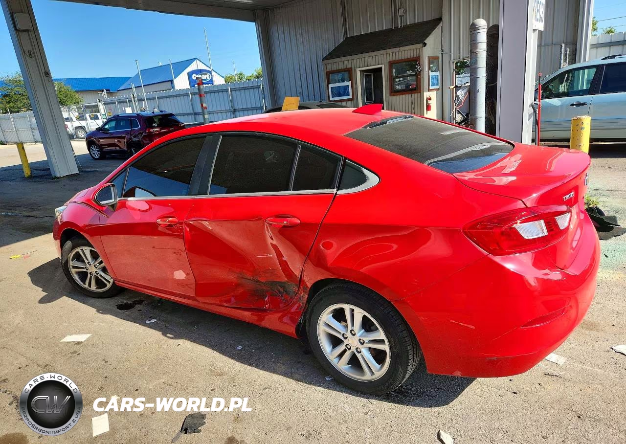 2017 Chevrolet Cruze Lt VIN:1G1BE5SM2H7221117 - 2