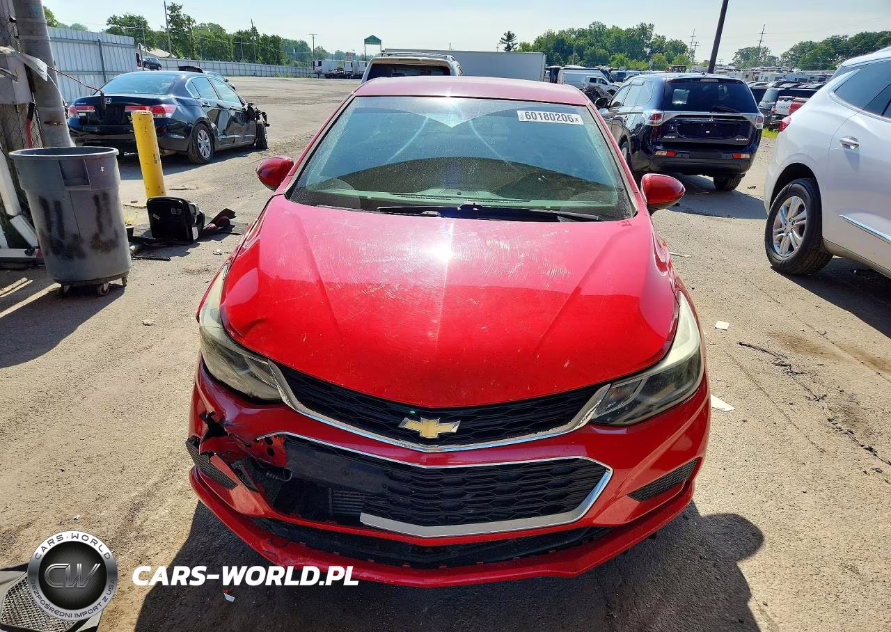 2017 Chevrolet Cruze Lt VIN:1G1BE5SM2H7221117 - 5