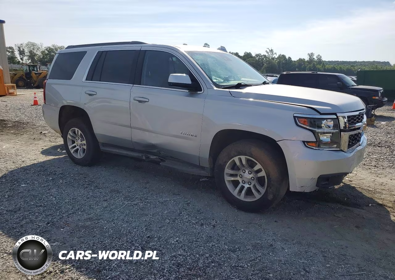 2017 Chevrolet Tahoe C1500 Lt VIN:1GNSCBKC5HR116621 - 4