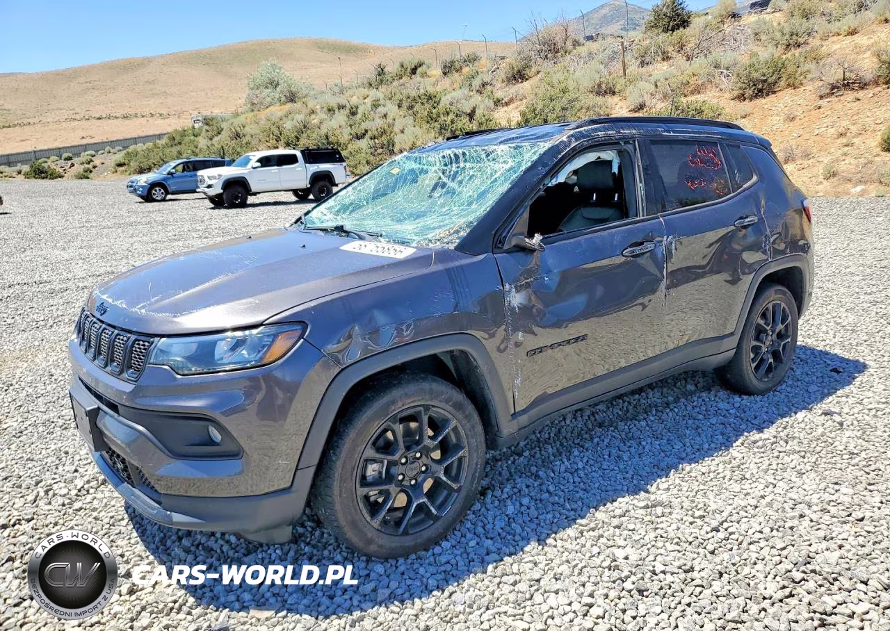2023 Jeep Compass Latitude