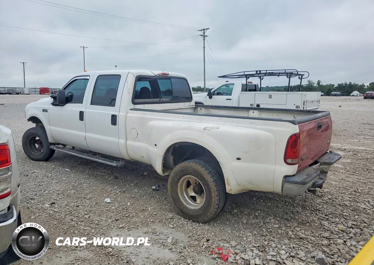 1999 Ford F350 Super Duty VIN:1FTWW32F8XEF06314 - 2