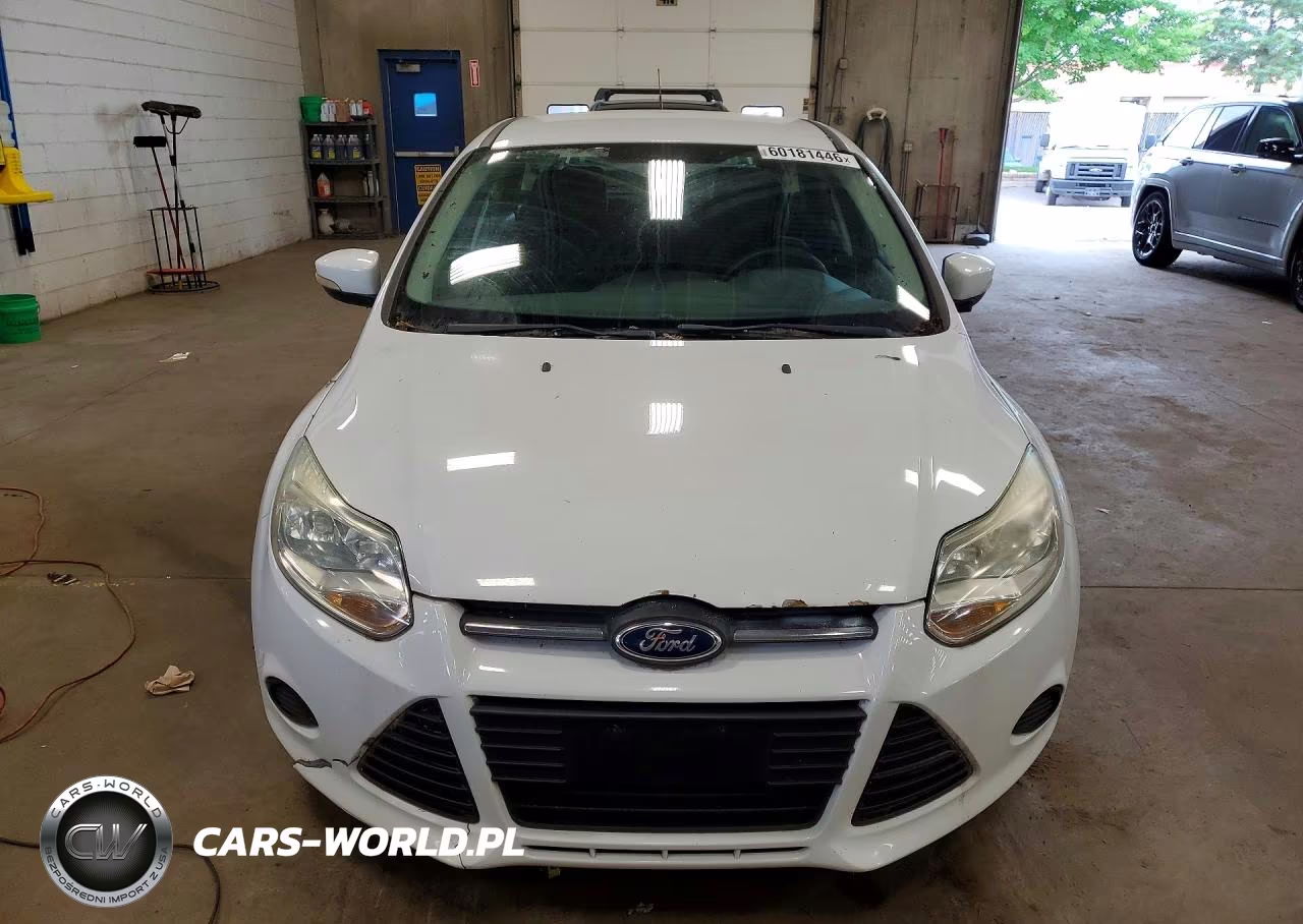 2014 Ford Focus Se VIN:1FADP3K29EL452893 - 5