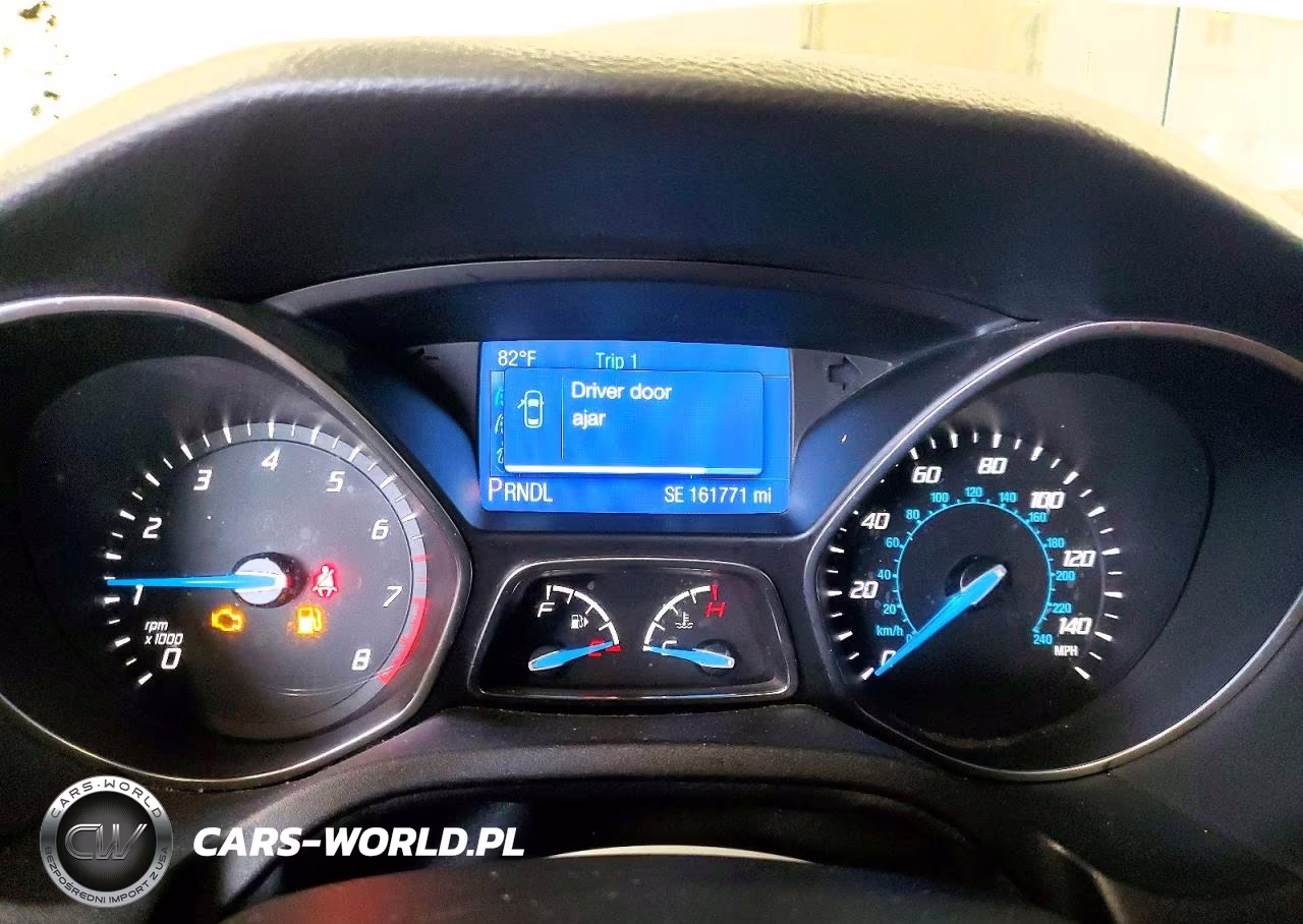 2014 Ford Focus Se VIN:1FADP3K29EL452893 - 9