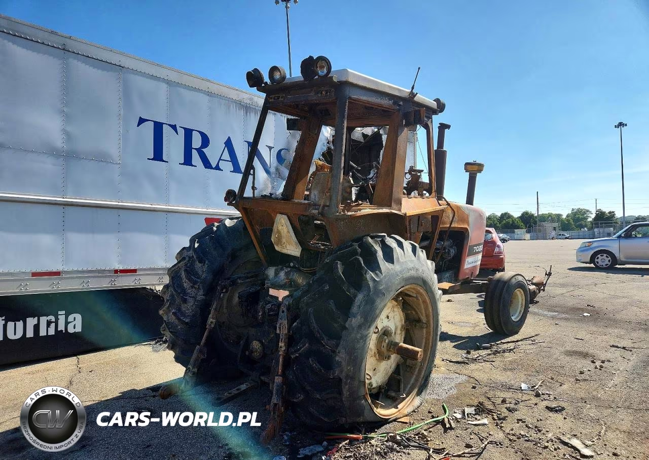 1978 Allis-Chalmers 7020 Tractor VIN:LOTNUMBER60181546 - 4