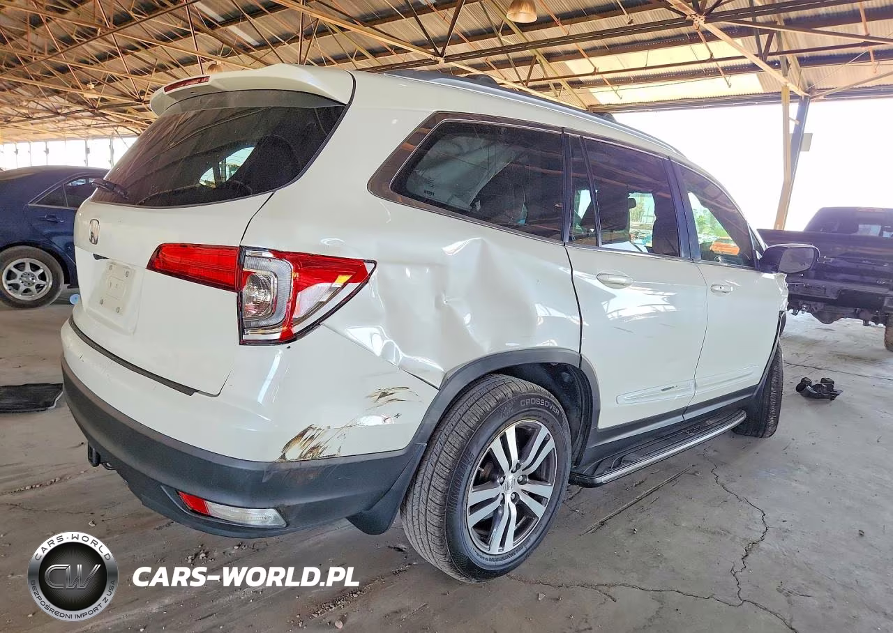 2017 Honda Pilot Exln VIN:5FNYF5H7XHB033732 - 3