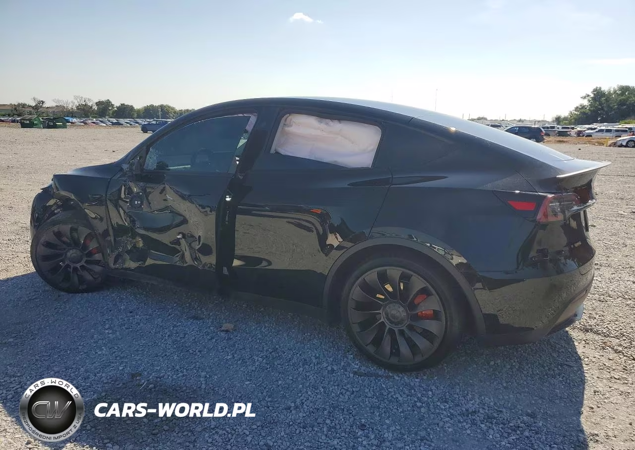 2023 Tesla Model Y VIN:7SAYGDEF6PF844075 - 2