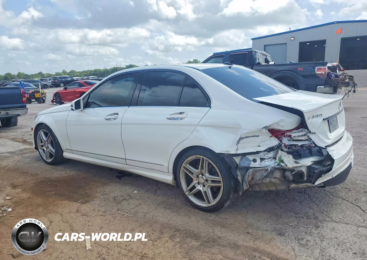 2014 Mercedes-Benz C 300 4Matic VIN:WDDGF8AB5EG230343 - 2