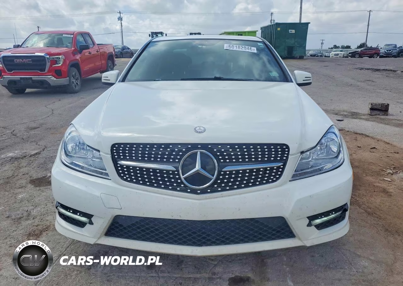 2014 Mercedes-Benz C 300 4Matic VIN:WDDGF8AB5EG230343 - 5