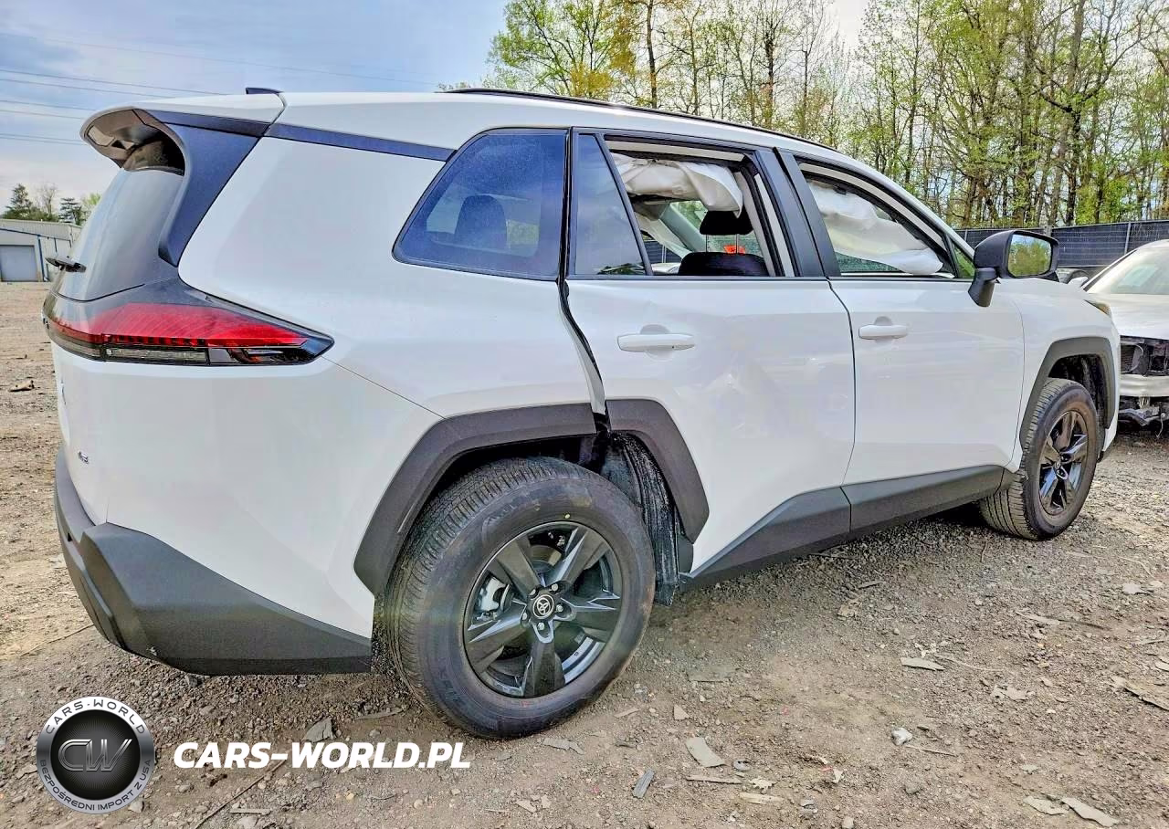 2026 Toyota Rav4 Le VIN:JTM6CRAVXTD305213 - 3