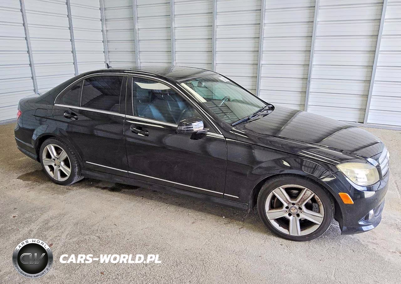2010 Mercedes-Benz C 300 VIN:WDDGF5EB2AR088623 - 4