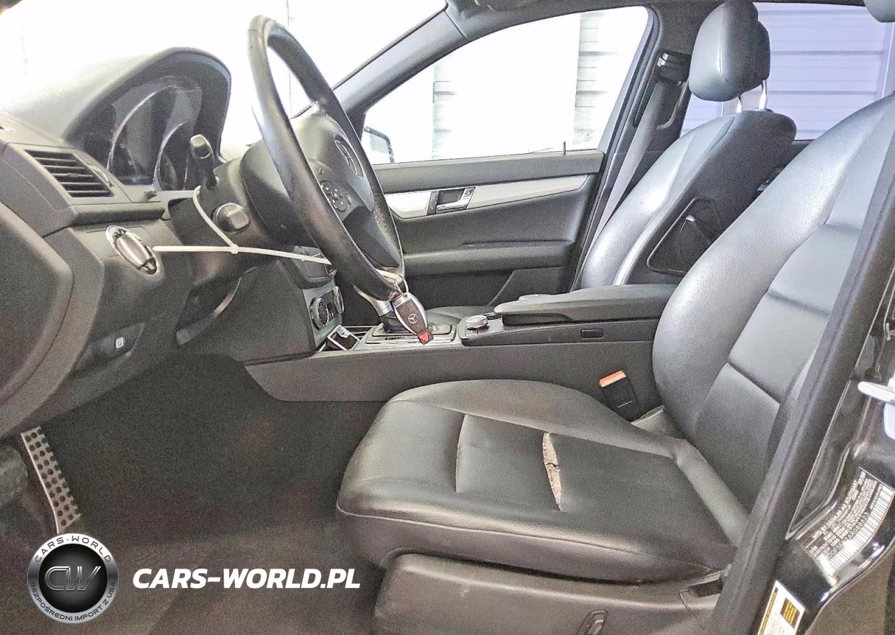 2010 Mercedes-Benz C 300 VIN:WDDGF5EB2AR088623 - 7