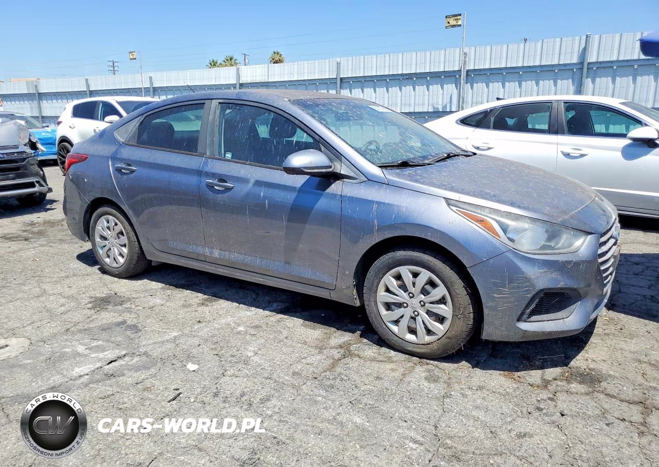 2018 Hyundai Accent Se VIN:3KPC24A36JE026439 - 4