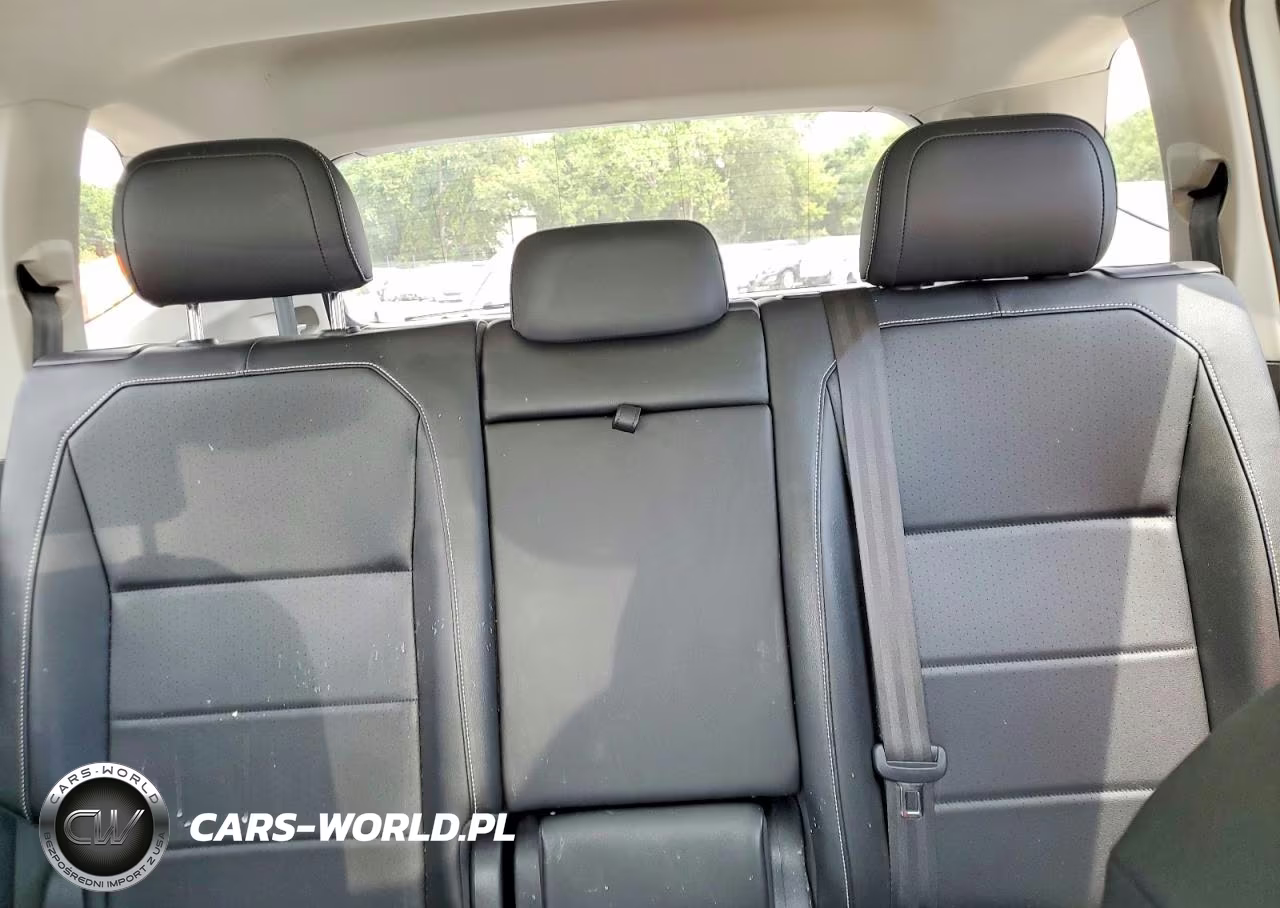 2021 Volkswagen Tiguan Se VIN:3VV2B7AX9MM083827 - 10