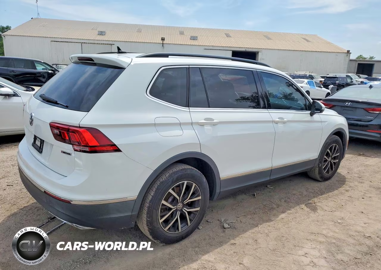 2021 Volkswagen Tiguan Se VIN:3VV2B7AX9MM083827 - 3