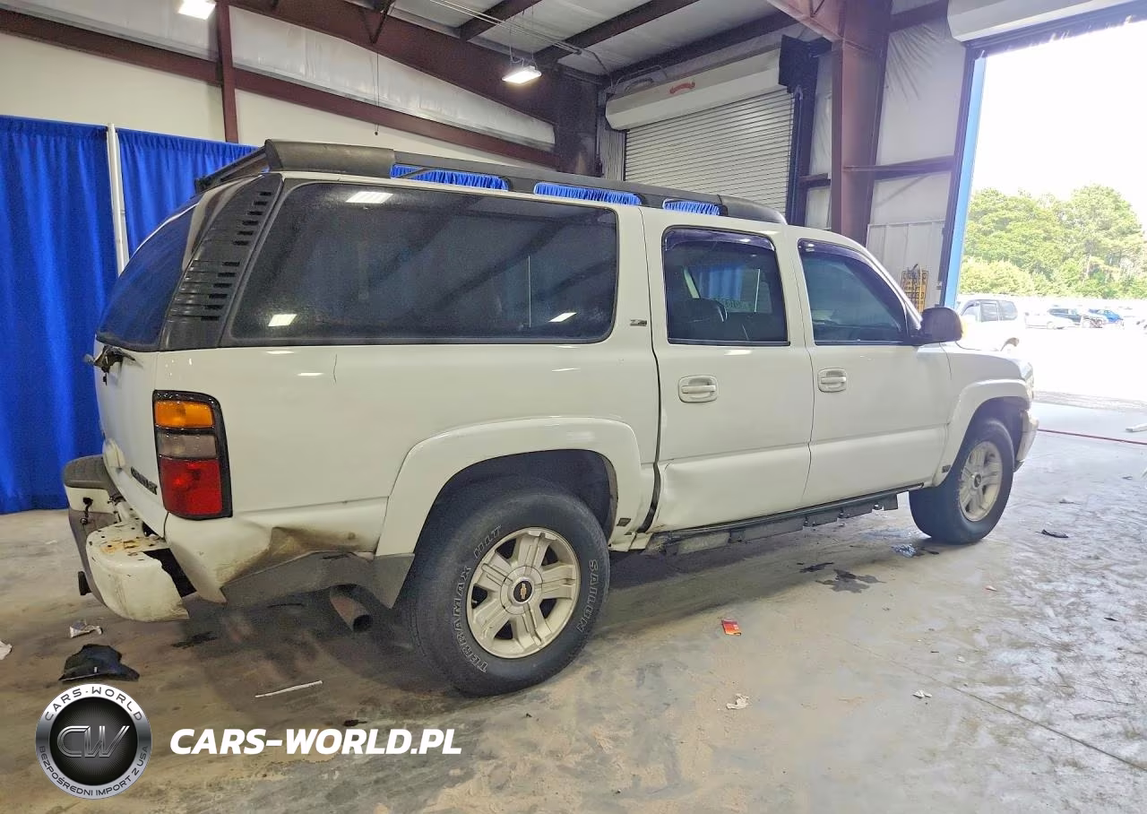 2005 Chevrolet Suburban C1500 VIN:3GNEC16Z55G187349 - 3