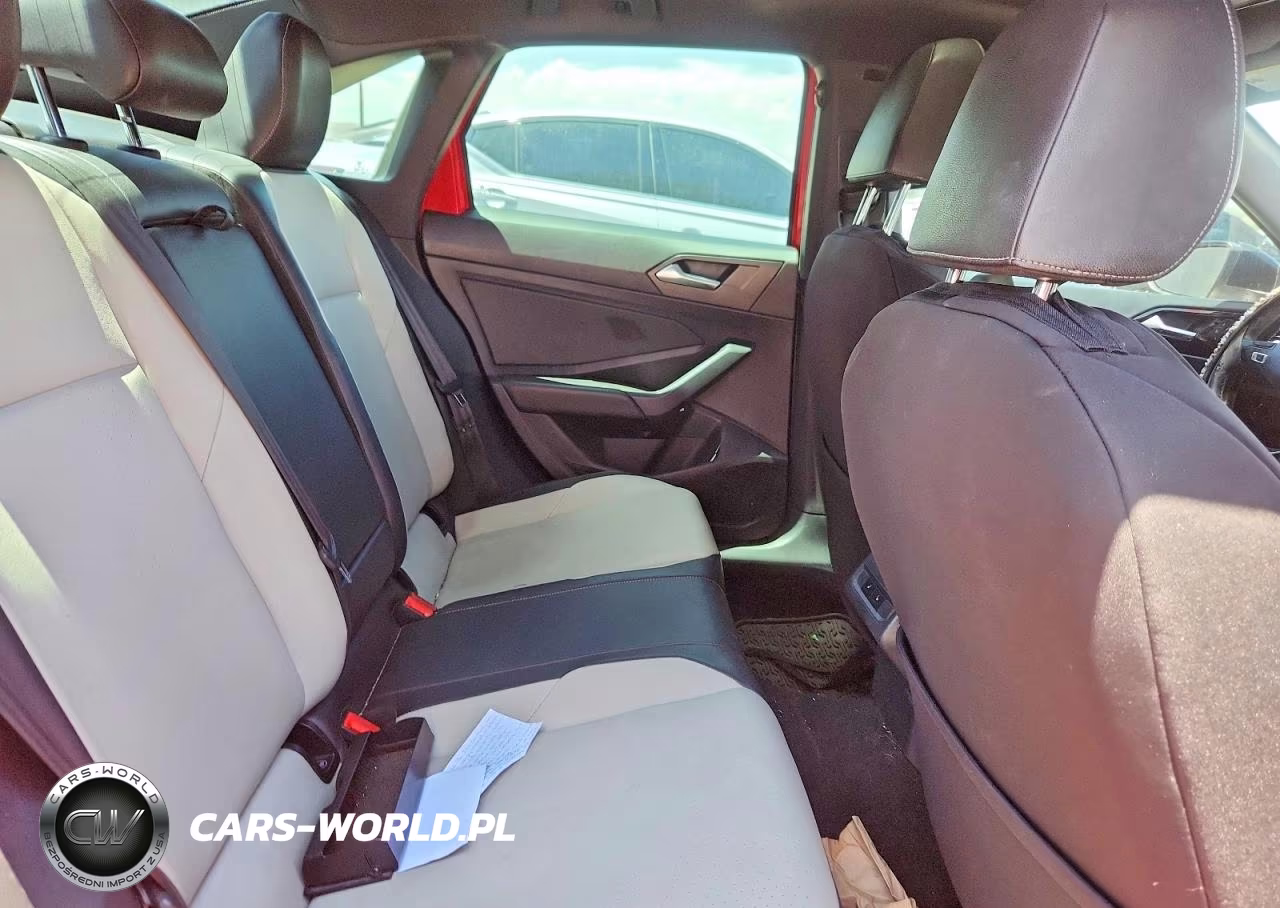 2019 Volkswagen Jetta S VIN:3VWC57BU6KM161893 - 10