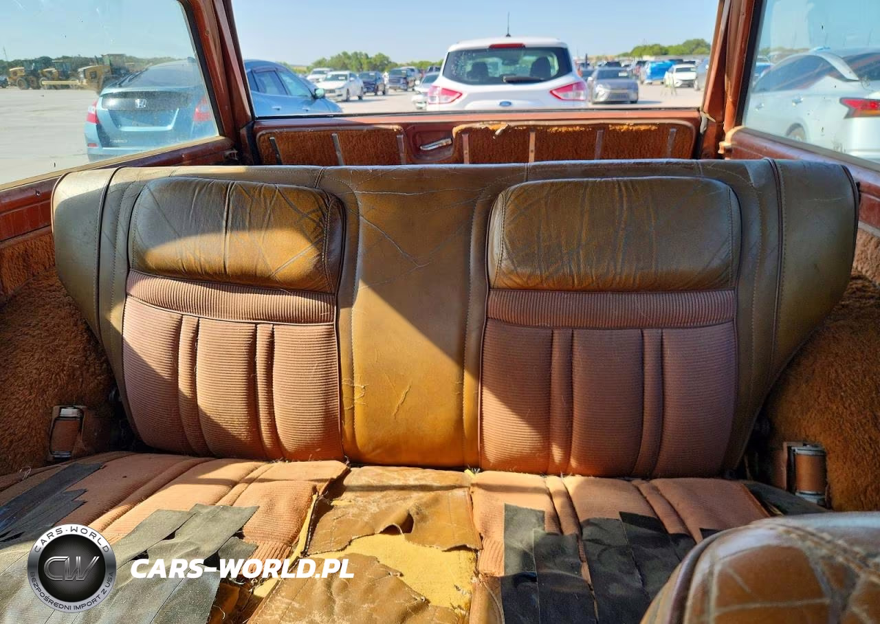1982 Jeep Wagoneer VIN:1JCNA15N2CT008261 - 10