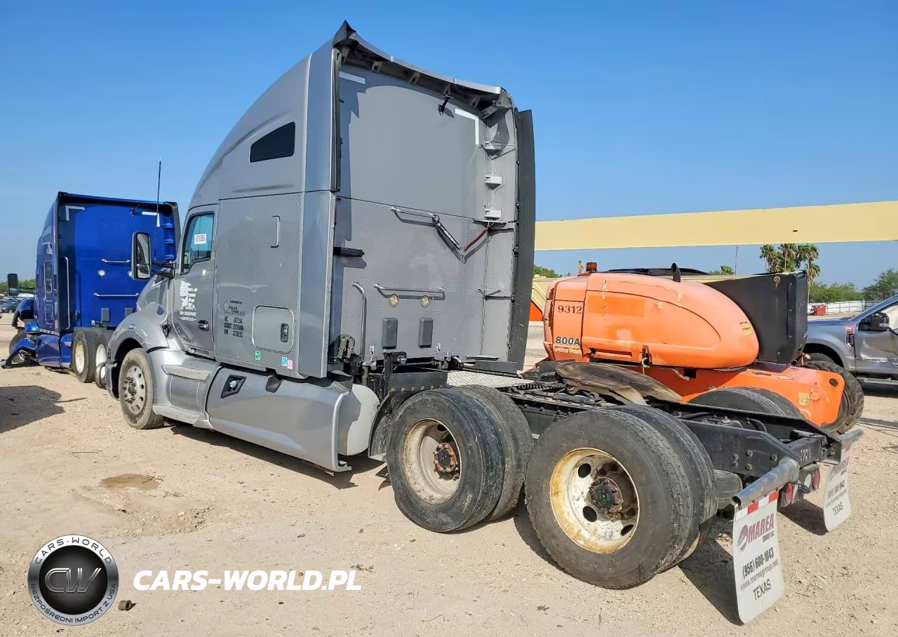 2018 Kenworth T680 Semi Truck VIN:1XKYDP9X6JJ210151 - 2
