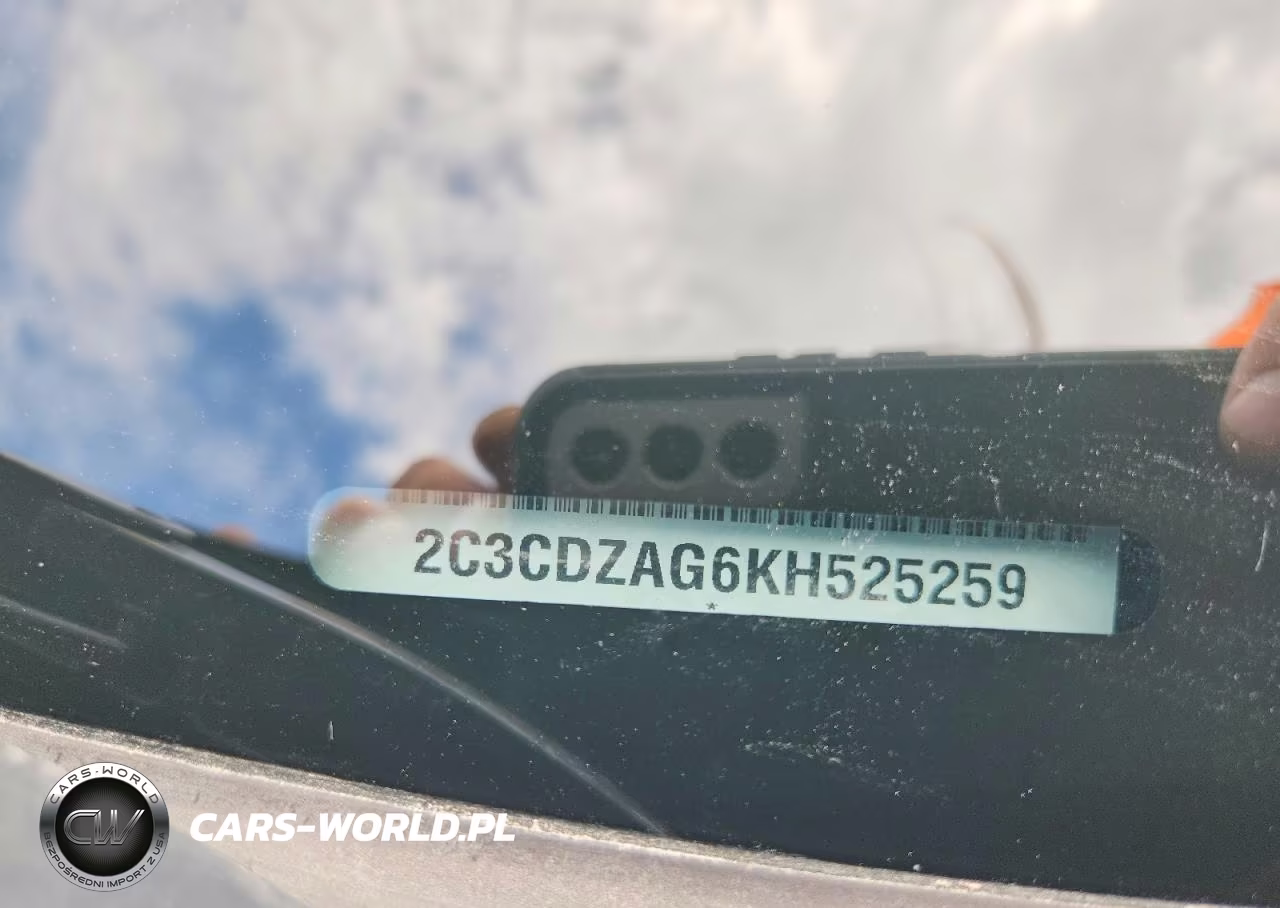 2019 Dodge Challenger Sxt VIN:2C3CDZAG6KH525259 - 12