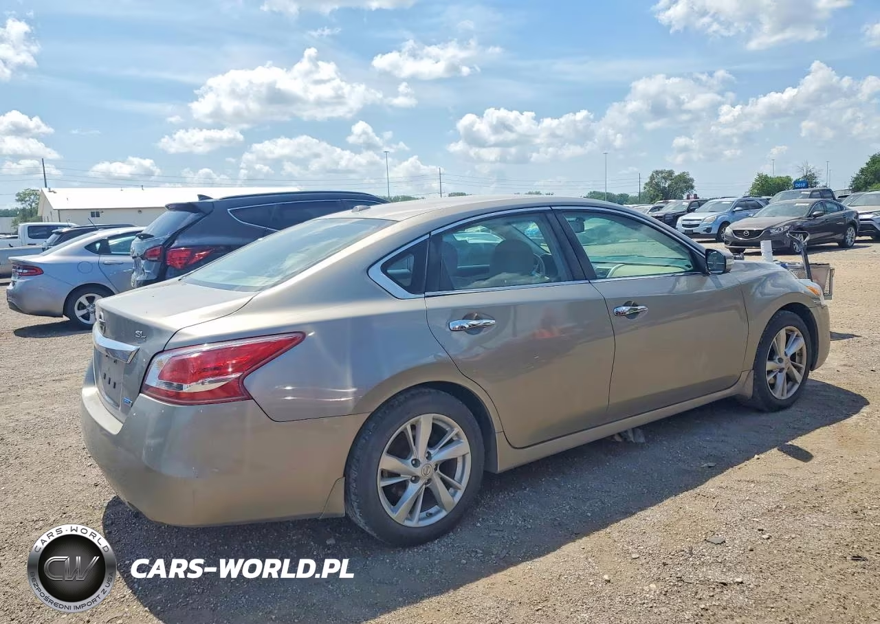 2013 Nissan Altima 2.5 VIN:1N4AL3AP5DN420733 - 3