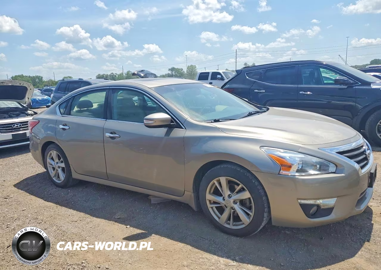 2013 Nissan Altima 2.5 VIN:1N4AL3AP5DN420733 - 4