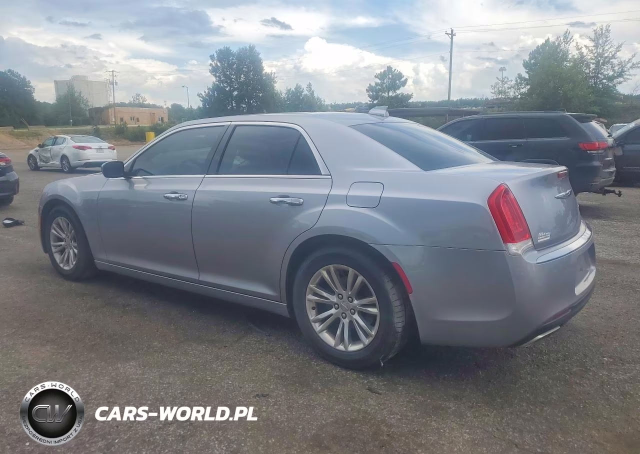 2017 Chrysler 300C VIN:2C3CCAEG5HH549754 - 2