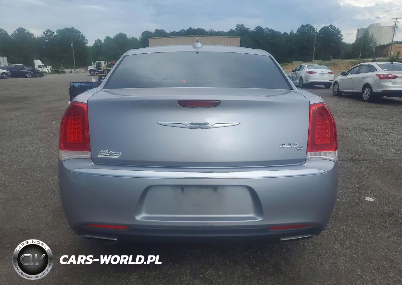 2017 Chrysler 300C VIN:2C3CCAEG5HH549754 - 6