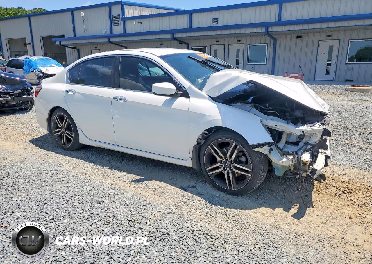 2017 Honda Accord Sport VIN:1HGCR2F50HA118297 - 4