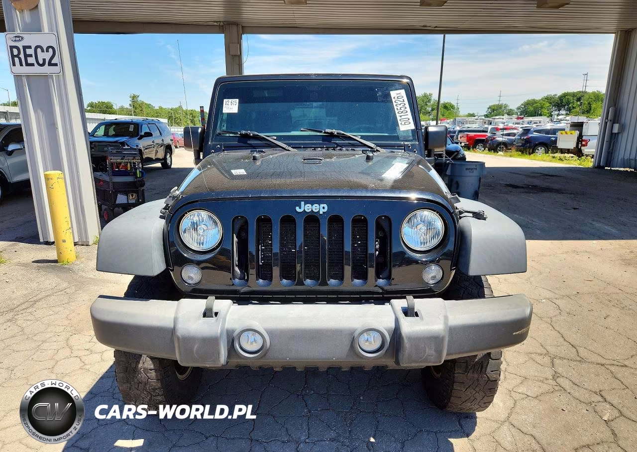 2016 Jeep Wrangler Unlimited Sport VIN:1C4BJWDG1GL224449 - 5