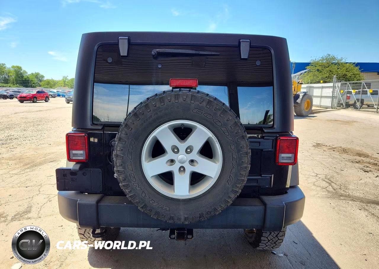 2016 Jeep Wrangler Unlimited Sport VIN:1C4BJWDG1GL224449 - 6