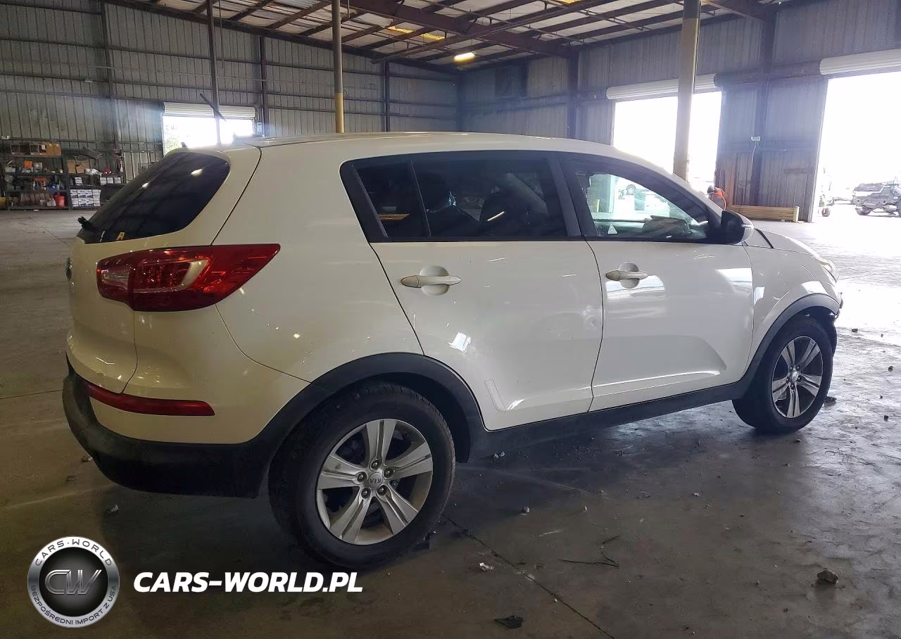 2013 Kia Sportage Lx VIN:KNDPB3A28D7493577 - 3