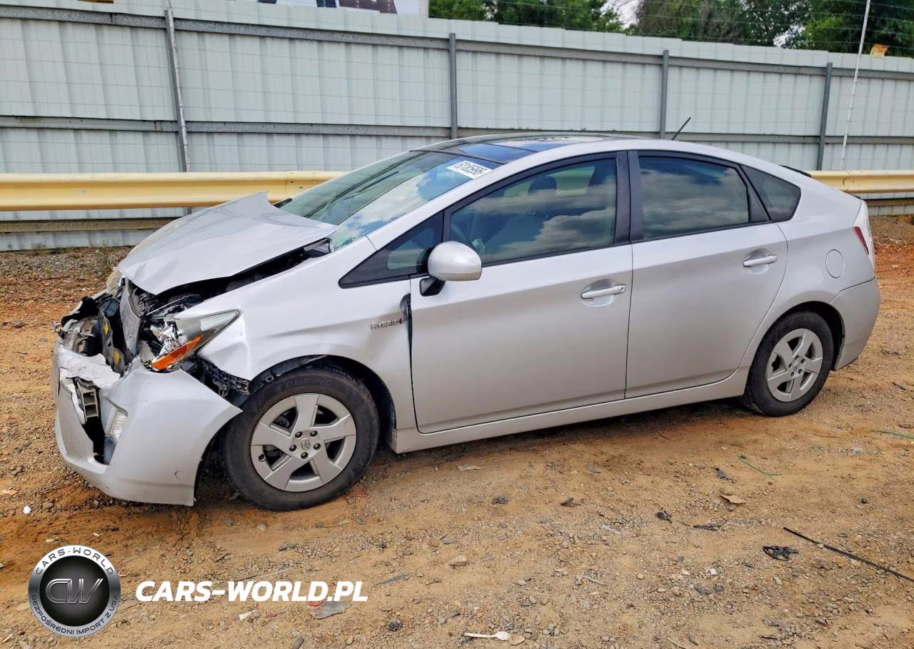 2011 Toyota Prius Three