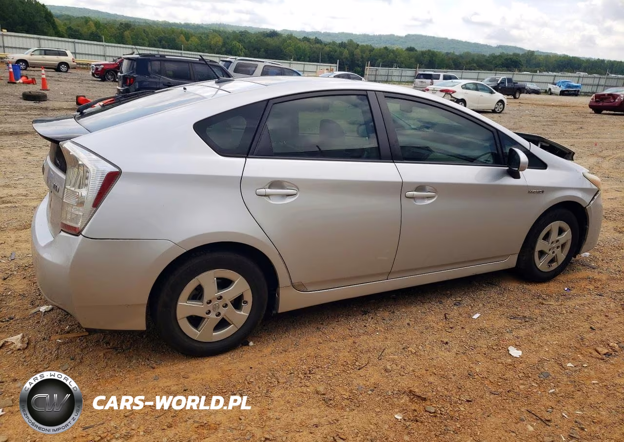 2011 Toyota Prius Three VIN:JTDKN3DU3B0278483 - 3