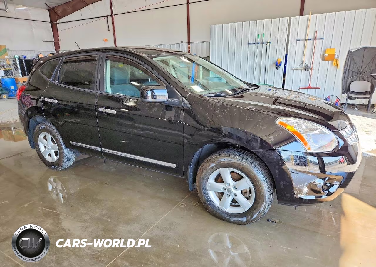 2013 Nissan Rogue S VIN:JN8AS5MVXDW630147 - 4