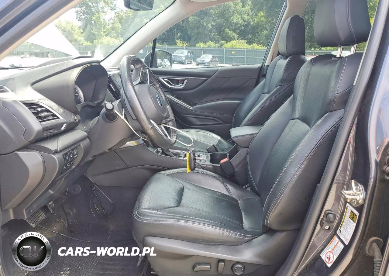 2019 Subaru Forester Touring VIN:JF2SKAWC1KH519431 - 7