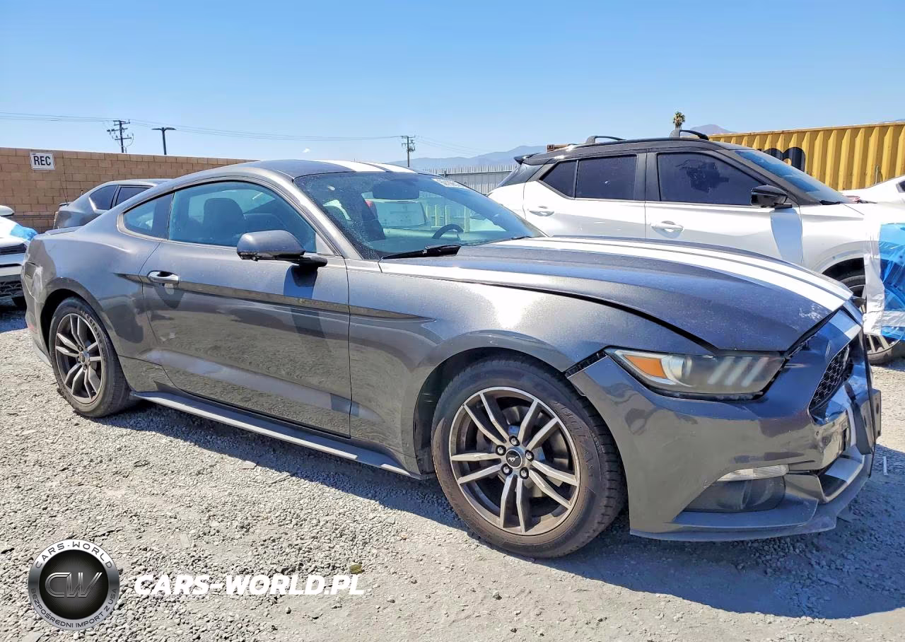2015 Ford Mustang VIN:1FA6P8TH7F5352886 - 4
