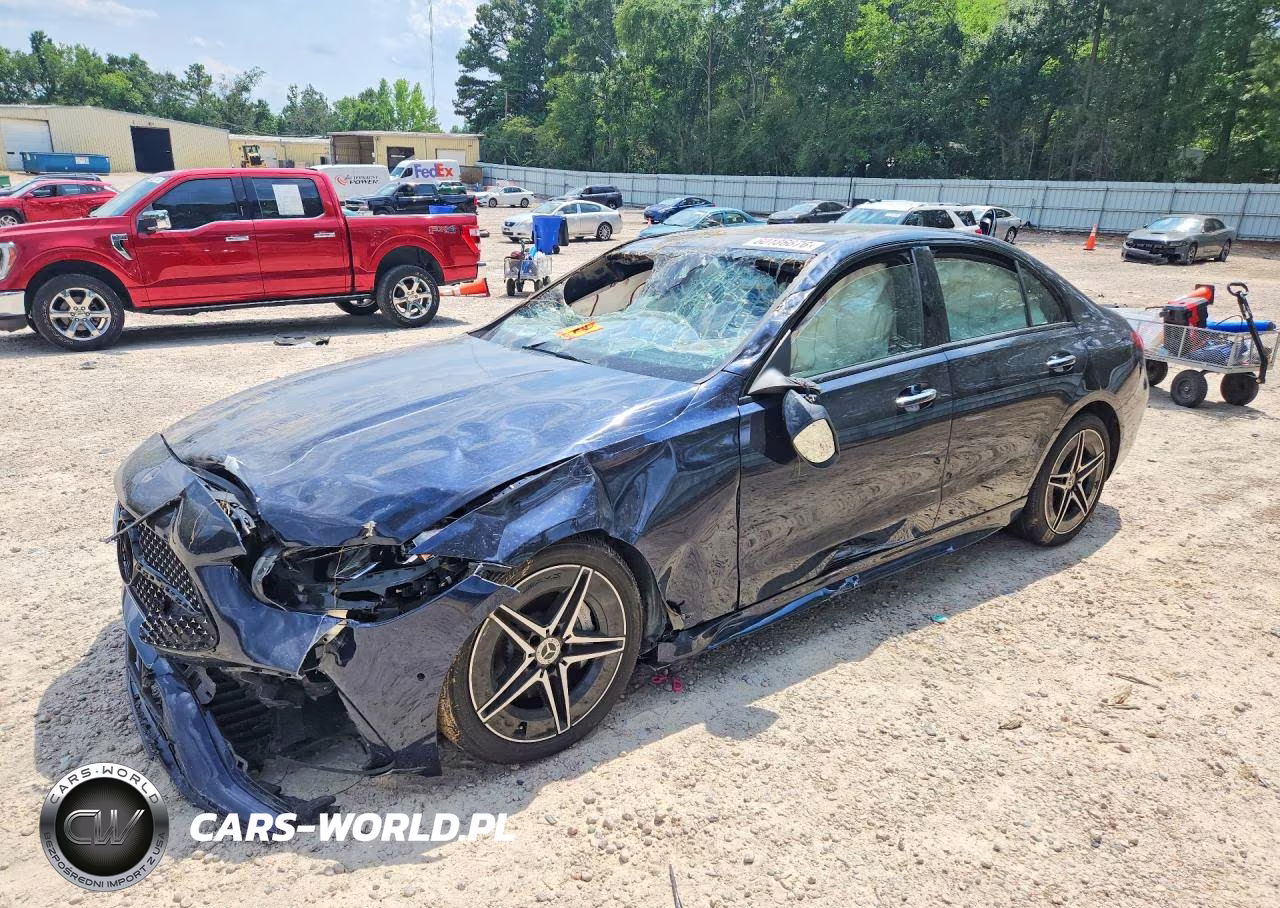 2022 Mercedes-Benz C 300 4Matic – zdjęcie 1 z 12