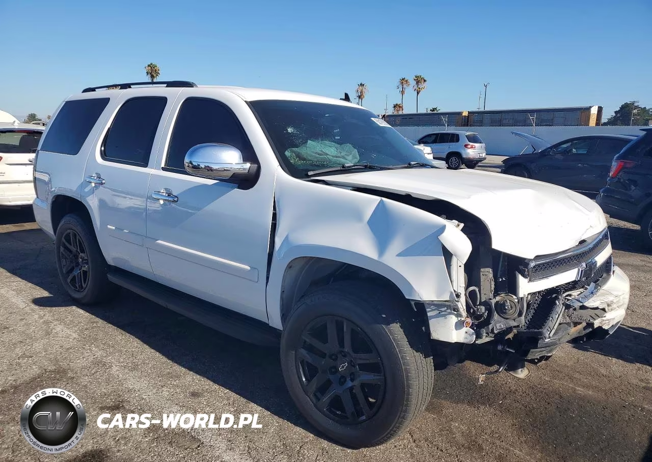 2008 Chevrolet Tahoe C1500 VIN:1GNFC13068R163334 - 4