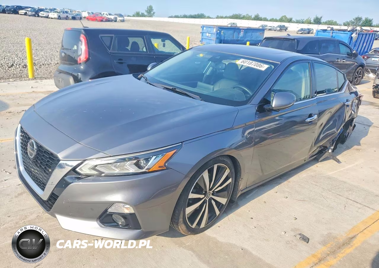 2020 Nissan Altima Platinum – zdjęcie 1 z 12