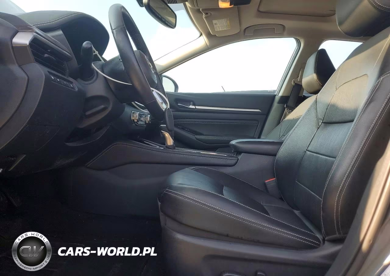 2020 Nissan Altima Platinum VIN:1N4BL4FW8LC233782 - 7