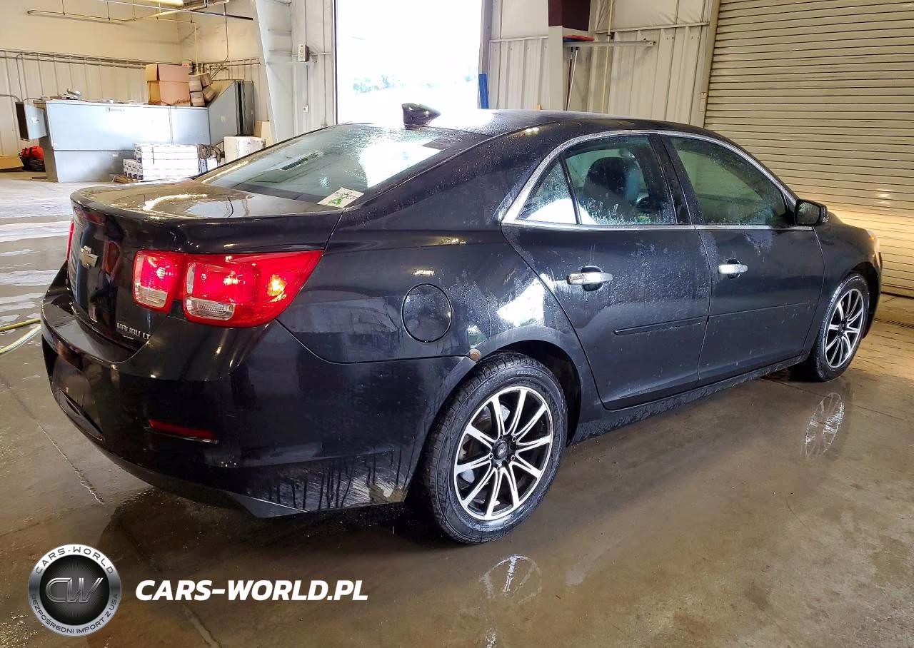 2015 Chevrolet Malibu 1Lt VIN:1G11C5SL2FF135768 - 3