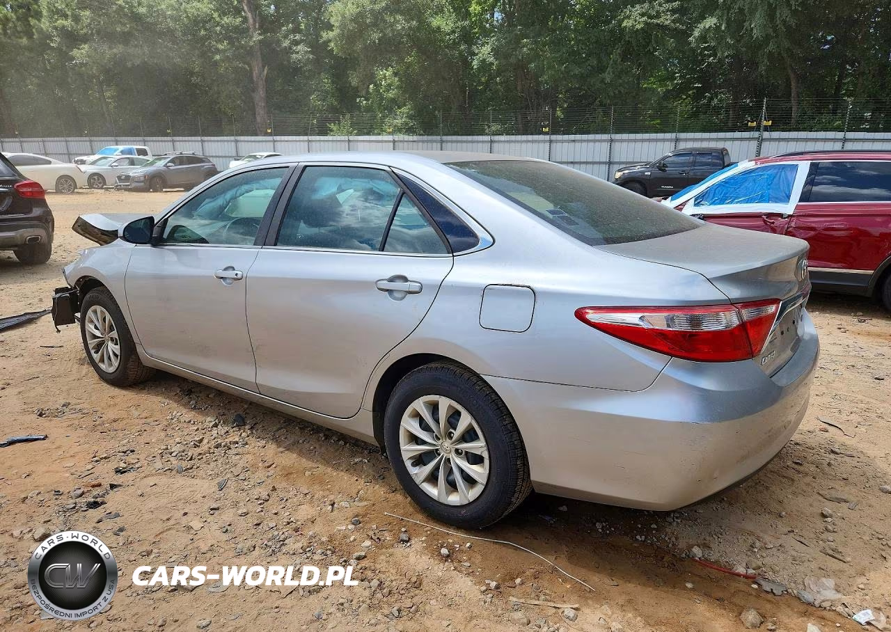 2016 Toyota Camry Le VIN:4T1BF1FK4GU126236 - 2