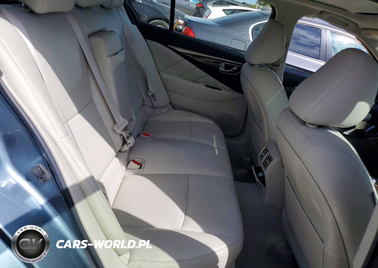 2017 Infiniti Q50 3.0T Premium VIN:JN1EV7AP8HM734551 - 10