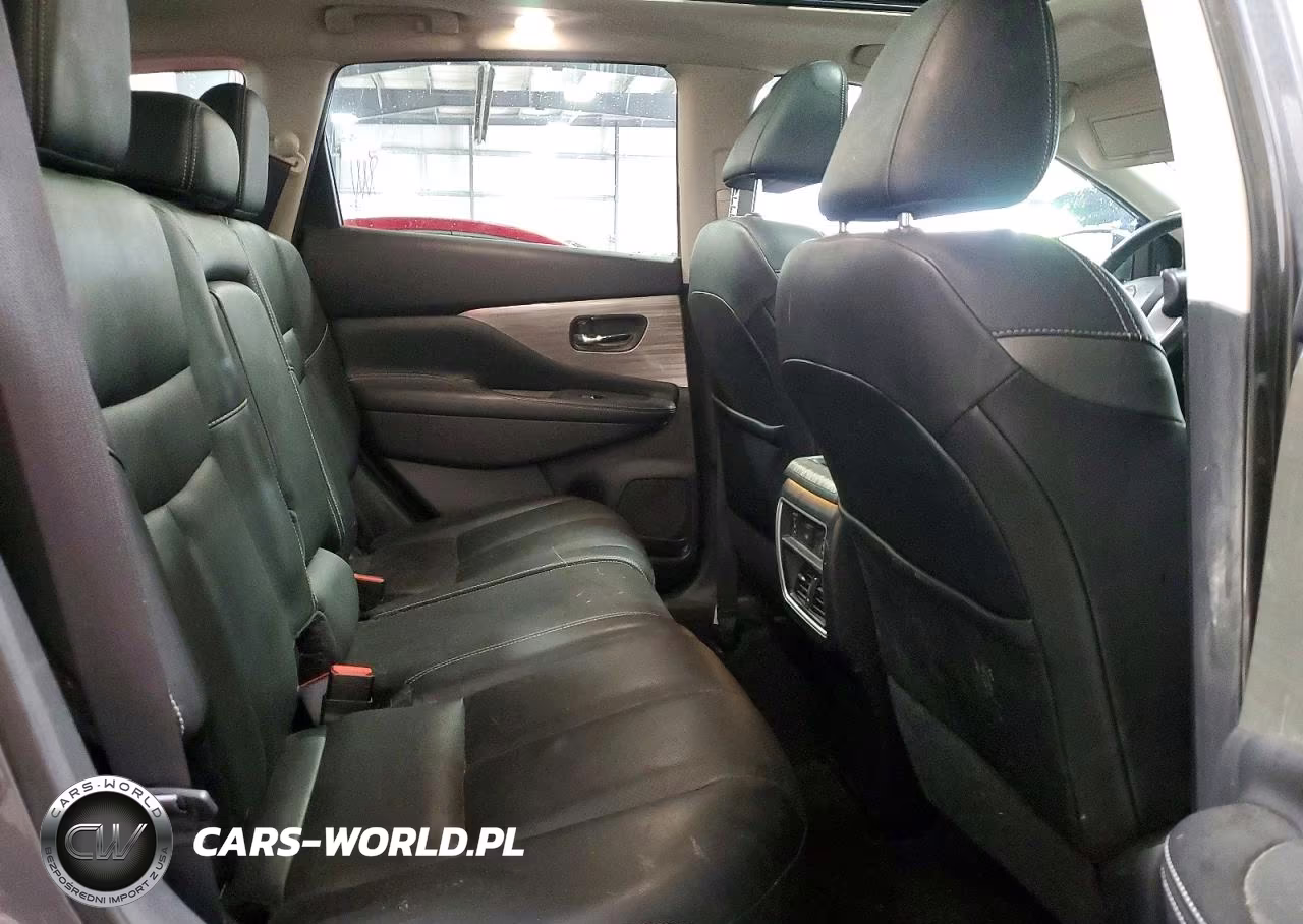2018 Nissan Murano Platinum VIN:5N1AZ2MH7JN136969 - 10