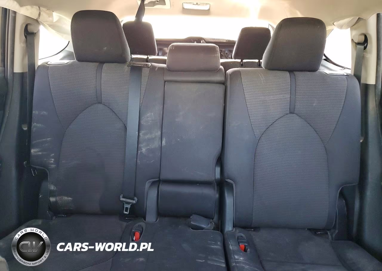 2020 Toyota Highlander L VIN:5TDCZRAH6LS505909 - 10