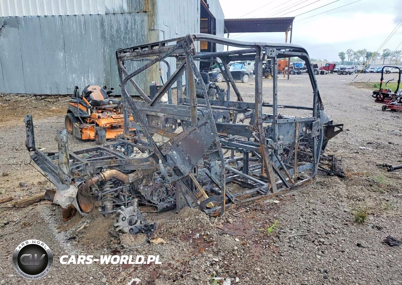 2025 Polaris Ranger Utility Vehicle VIN:4XARSY997S8757376 - 4