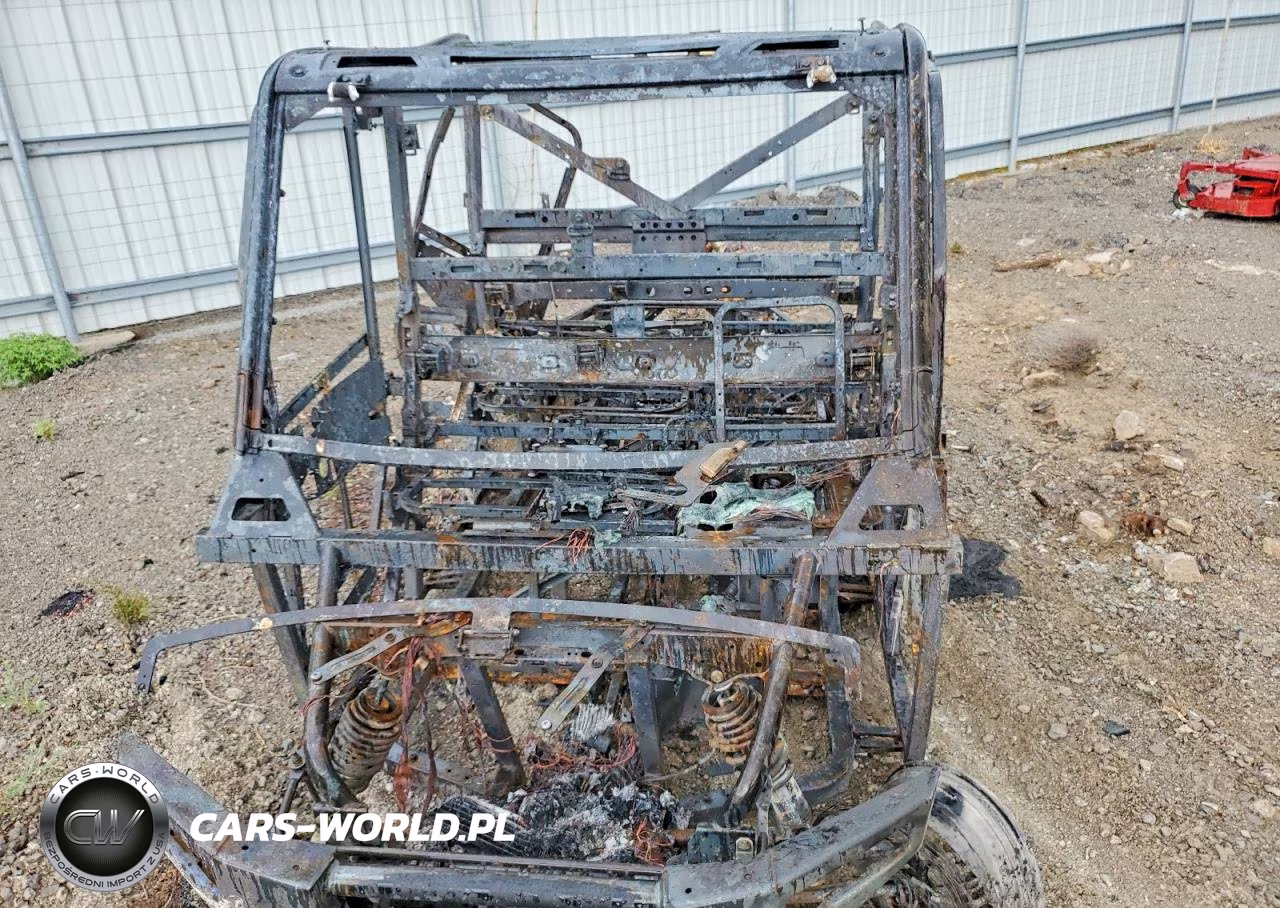 2025 Polaris Ranger Utility Vehicle VIN:4XARSY997S8757376 - 9