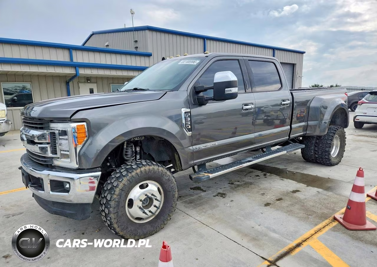 2019 Ford F350 Super Duty – zdjęcie 1 z 13